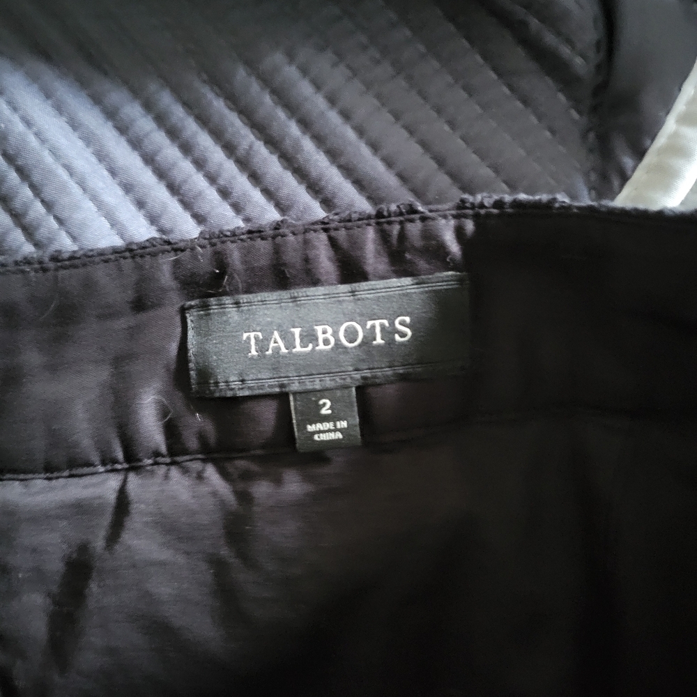 Leaving Closet Soon! Talbots Eyelet Lace Pencil Skirt Black Size 2 C0070 - Picture 6 of 7